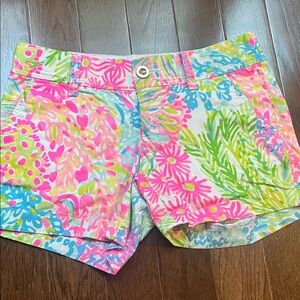 Lilly Pulitzer Callahan Colorful Floral Women's Shorts-sz 00